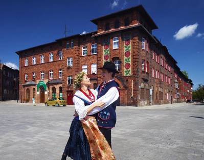ULICAMI NIKISZOWCA I GISZOWCA